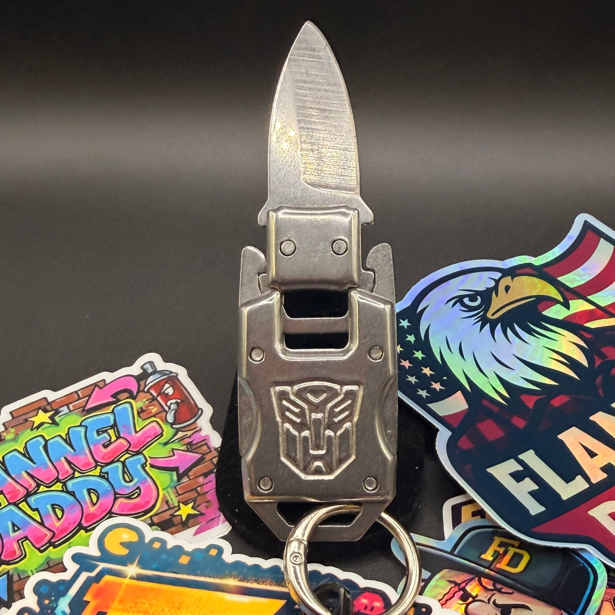 Hero Tool mini keychain utility knife — folded view